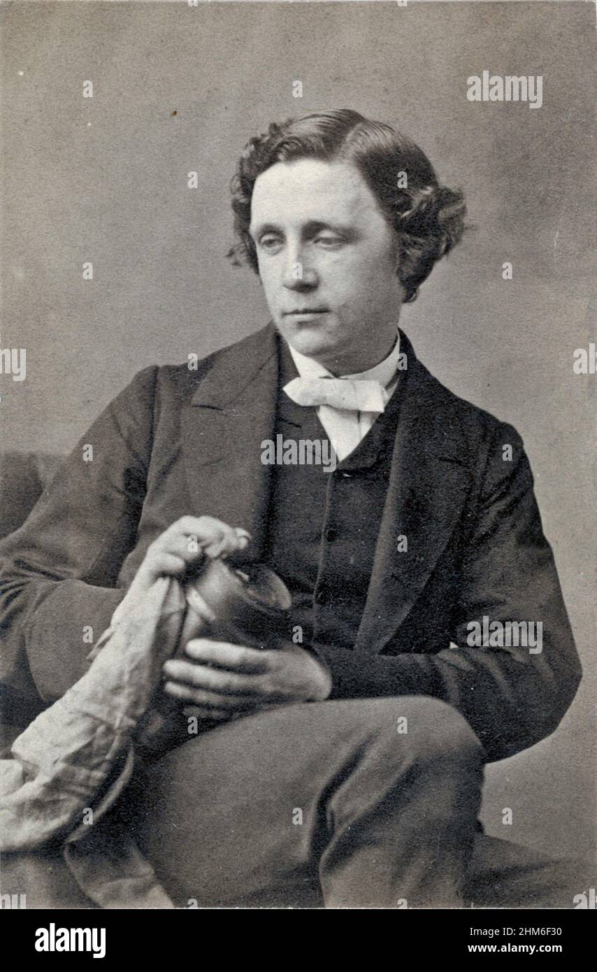 Un ritratto dell'autore Lewis Carroll (vero nome Charles Lutwidge Dodgson), autore di Alice nel paese delle meraviglie, dal 1863 quando aveva 31 anni Foto Stock