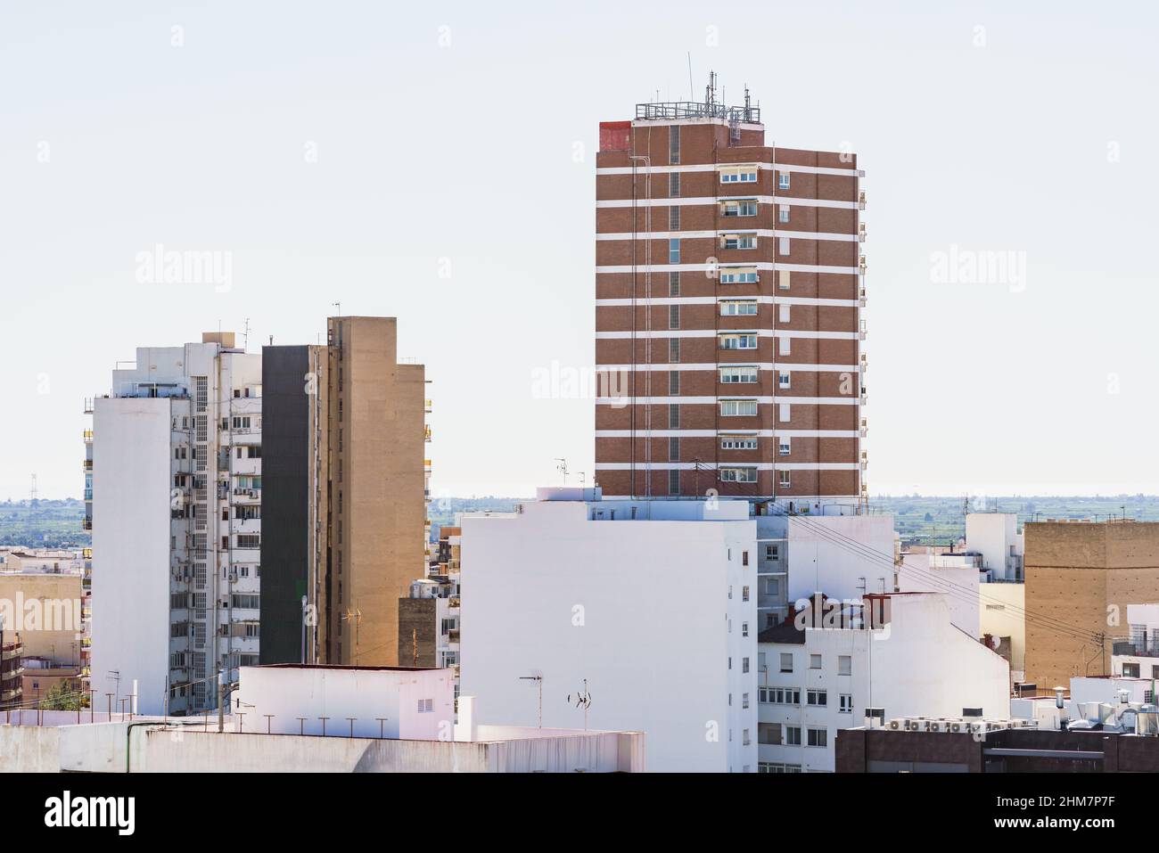 Paesaggio urbano casuale in Europa. Alloggio e sviluppo urbano Foto Stock