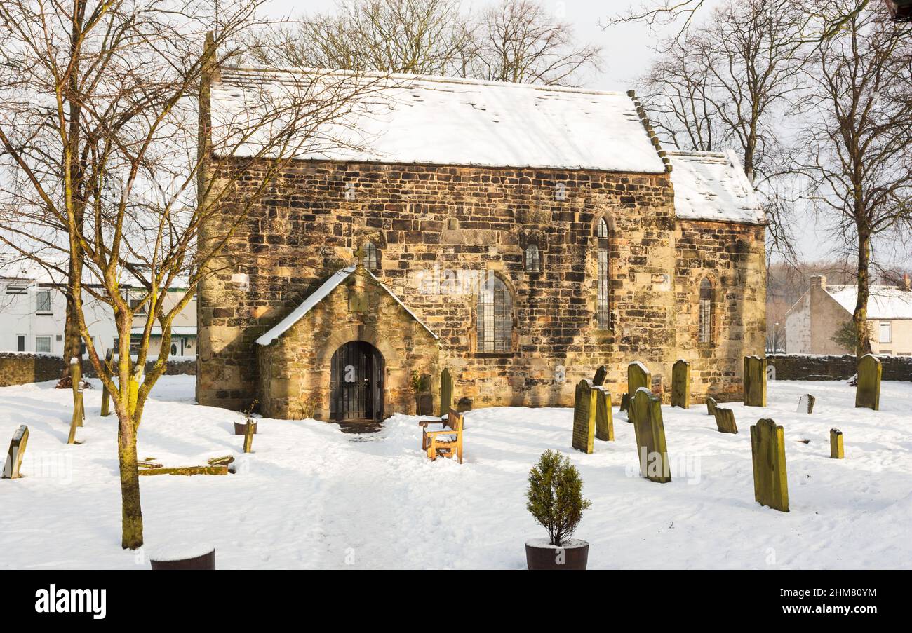Chiesa di Escomb Anglo Saxon in inverno vicino a Bishop Auckland, Co. Durham, Inghilterra, Regno Unito Foto Stock