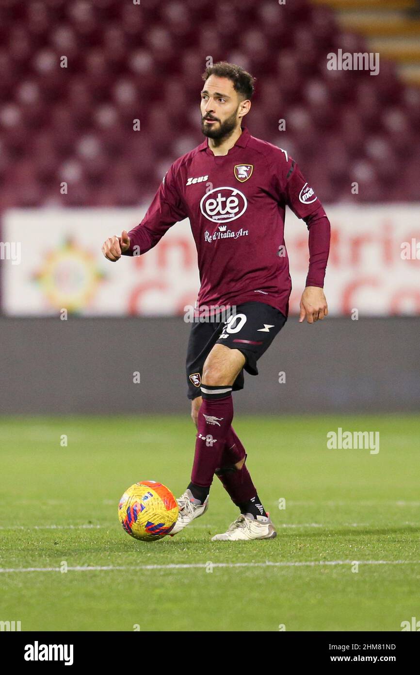 Il centrocampista cipriota di Salernitana, Grigoris Kastanos, controlla la palla durante la Serie A di calcio tra Salernitana e Spezia allo Stadio Arechi di Salerno, Italia meridionale, il 7 febbraio 2021. Foto Stock
