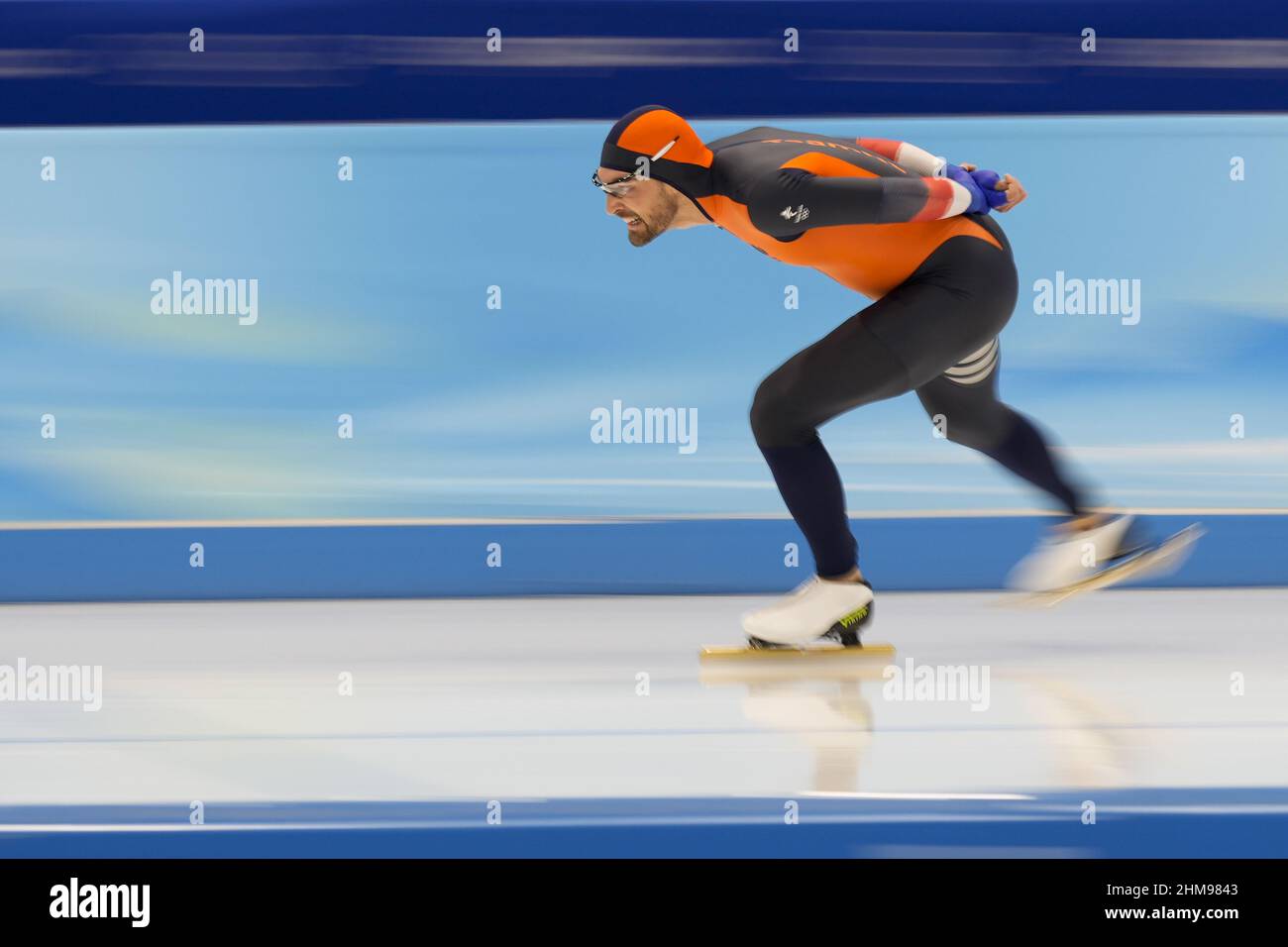 Pechino, Cina. 08th Feb 2022. Kjeld nuis dei Paesi Bassi pattina per vincere la medaglia d'oro e un nuovo record olimpico nell'evento Men's 1500m Speed Skating alle Olimpiadi invernali di Pechino 2022 di lunedì 7 febbraio 2022. Foto di Paul Hanna/UPI Credit: UPI/Alamy Live News Foto Stock