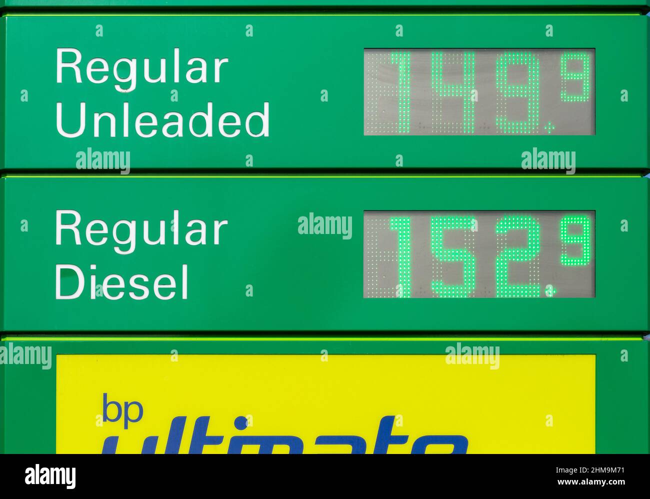BP forecourt benzina e diesel prezzi, Martlesham, Suffolk, Inghilterra, UK 8th febbraio 2022 Foto Stock