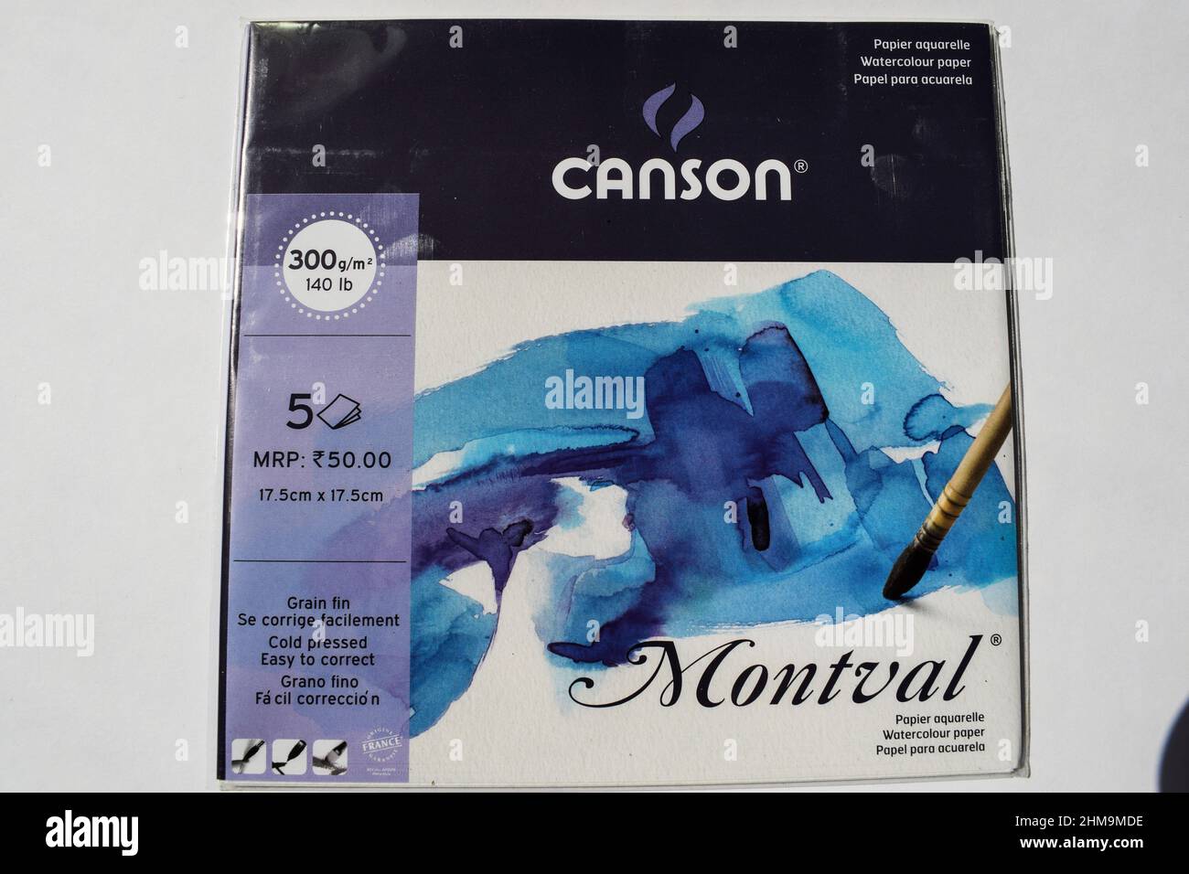 Marca Canson Montaval acquerello 300 GSM made in France, commercializzato in India, libero con doms stazionari azienda vista frontale Foto Stock