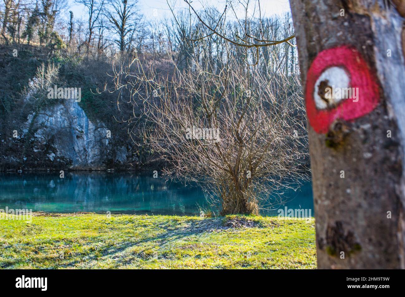 Sentiero natura tufo calcareo immagini e fotografie stock ad alta ...