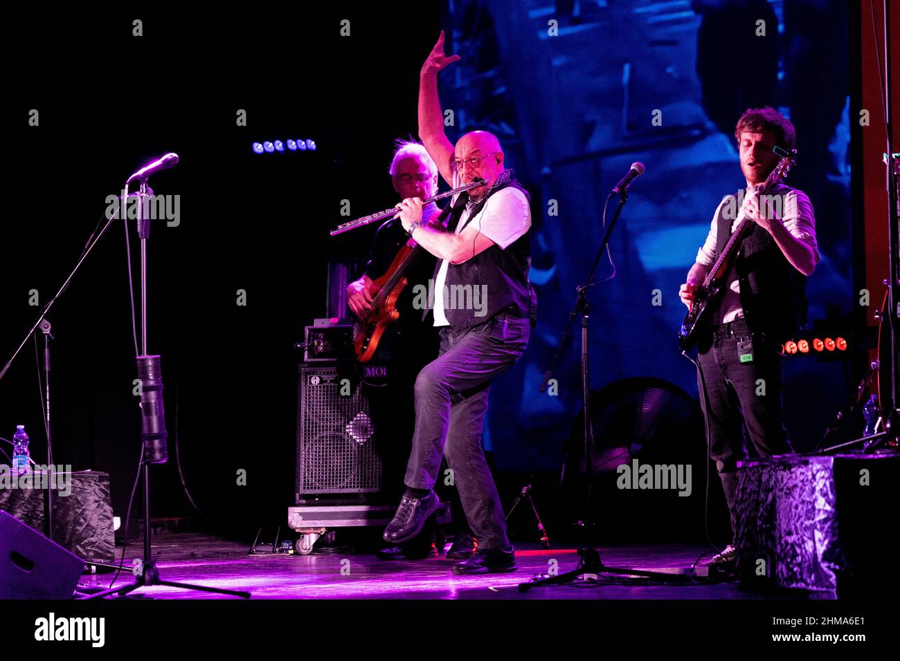 Italia 7 Febbraio 2022 Jethro Tull ( Ian Scott Anderson ) - Tour degli anni di Prog - Live at Cinema Teatro Galleria a Legnano © Andrea Ripamonti / Alamy Foto Stock