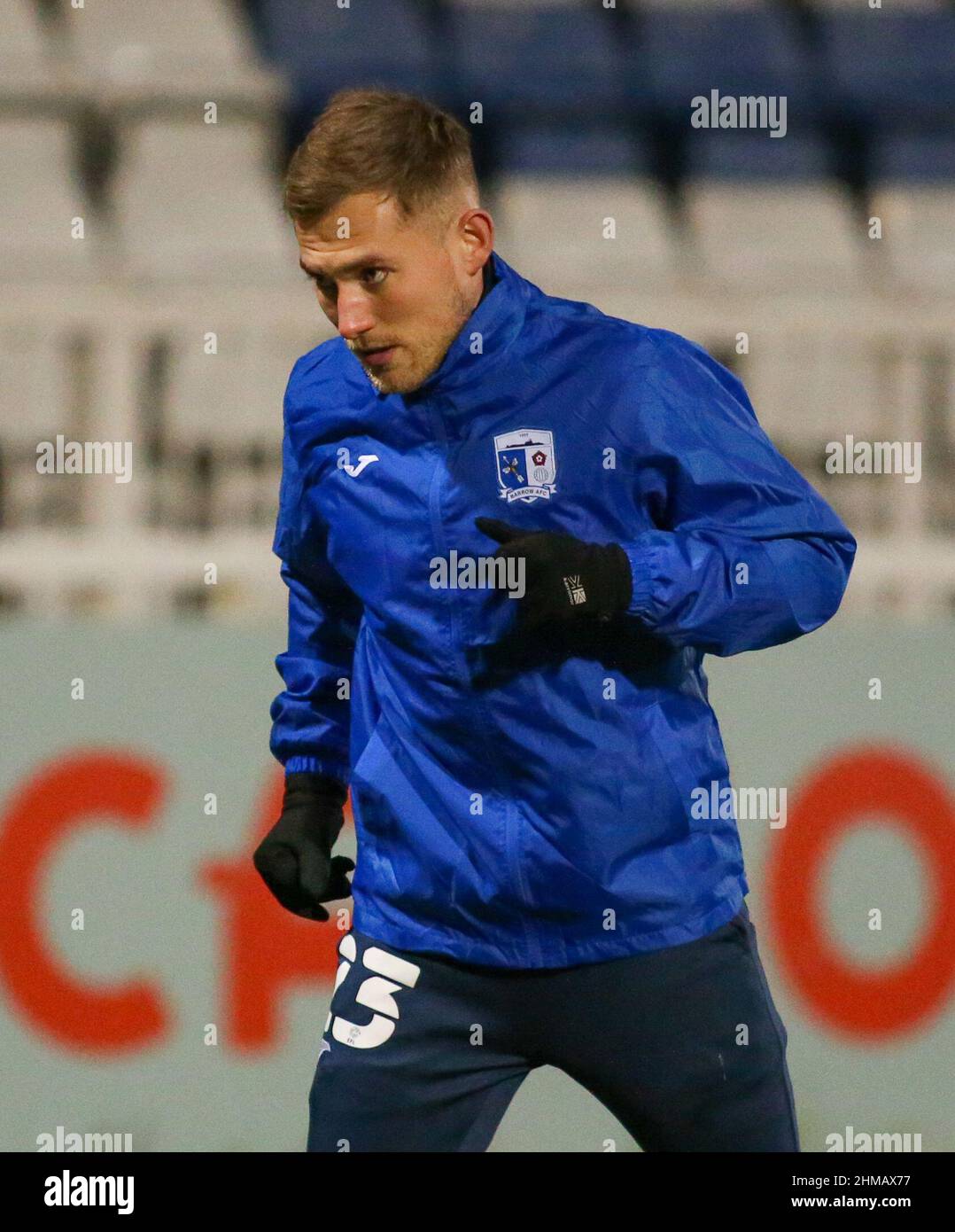 HARTLEPOOL, REGNO UNITO. FEBBRAIO 8th George Williams di Barrow durante la partita della Sky Bet League 2 tra Hartlepool United e Barrow al Victoria Park di Hartlepool martedì 8th febbraio 2022. (Credit: Michael driver | MI News) Credit: MI News & Sport /Alamy Live News Foto Stock