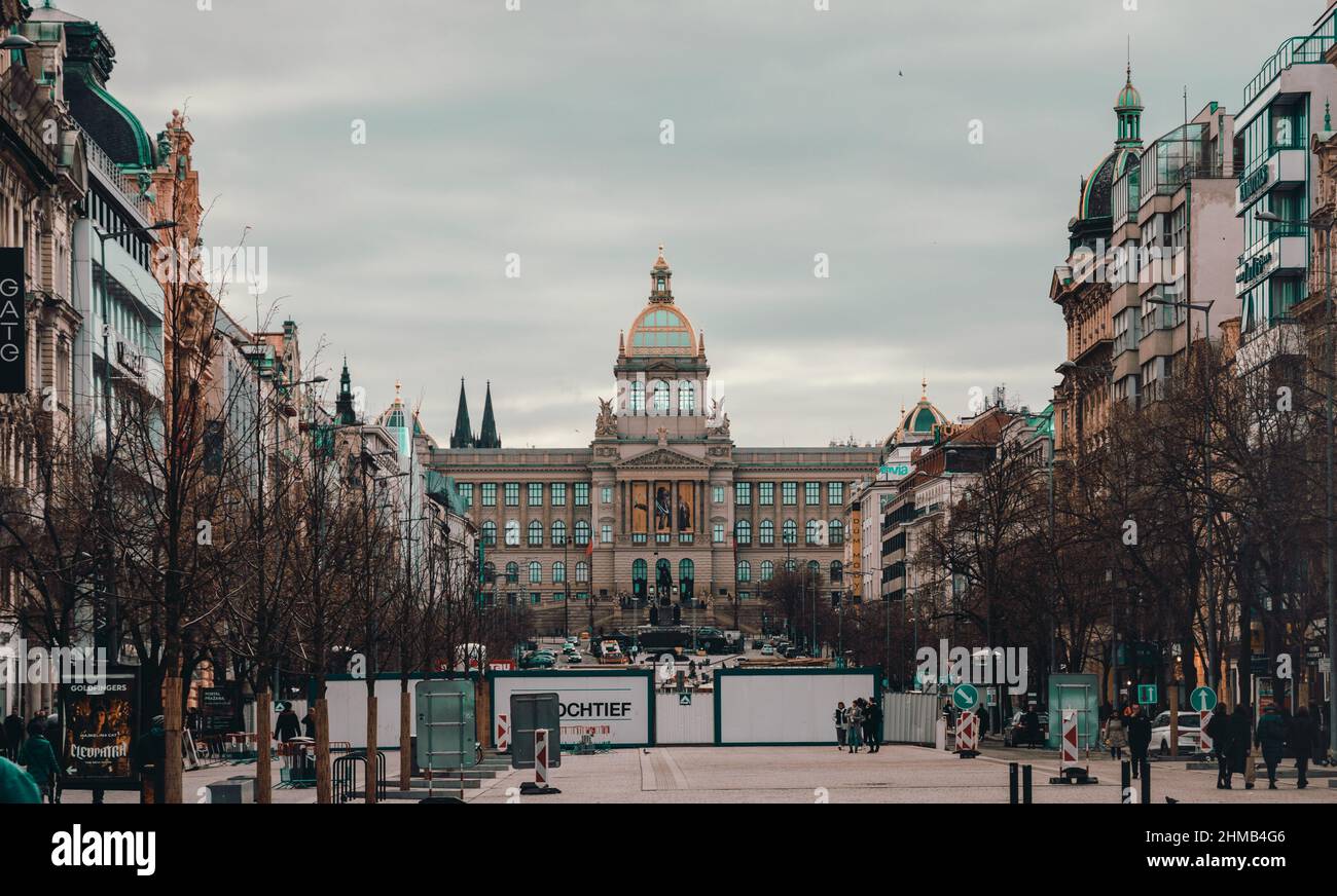 Národní Muzeum da via Národní Foto Stock