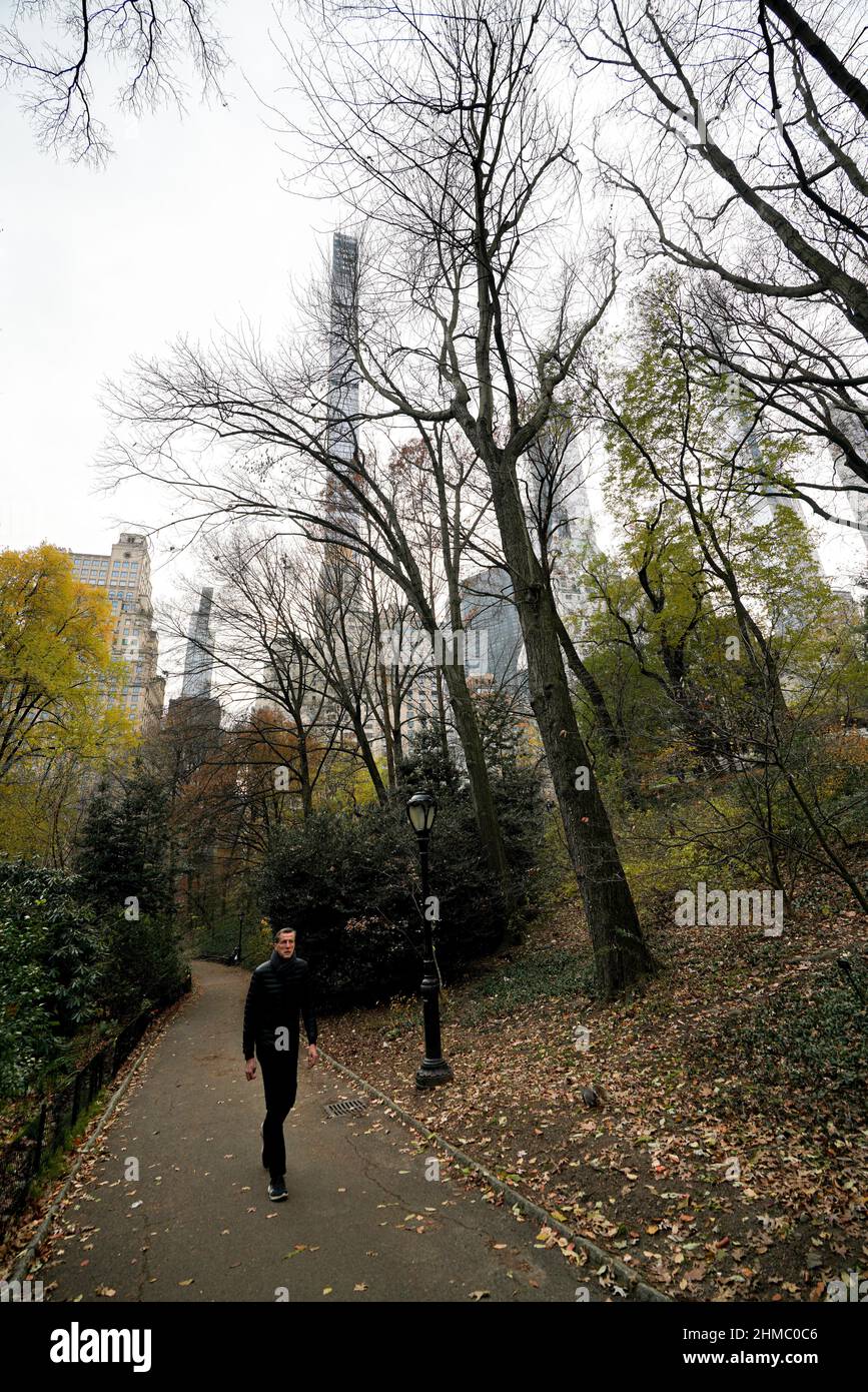 Miliardari’s Row, grattacieli di lusso che sovrastano Central Park, Manhattan, New York City, USA Foto Stock