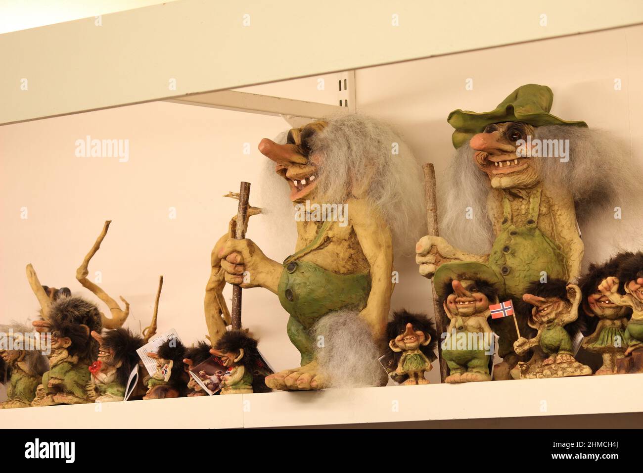 Il troll, nella mitologia scandinava, è una creatura umanoide che vive nelle foreste del Nord Europa. E' un divertente souvenir scandinavo. Foto Stock