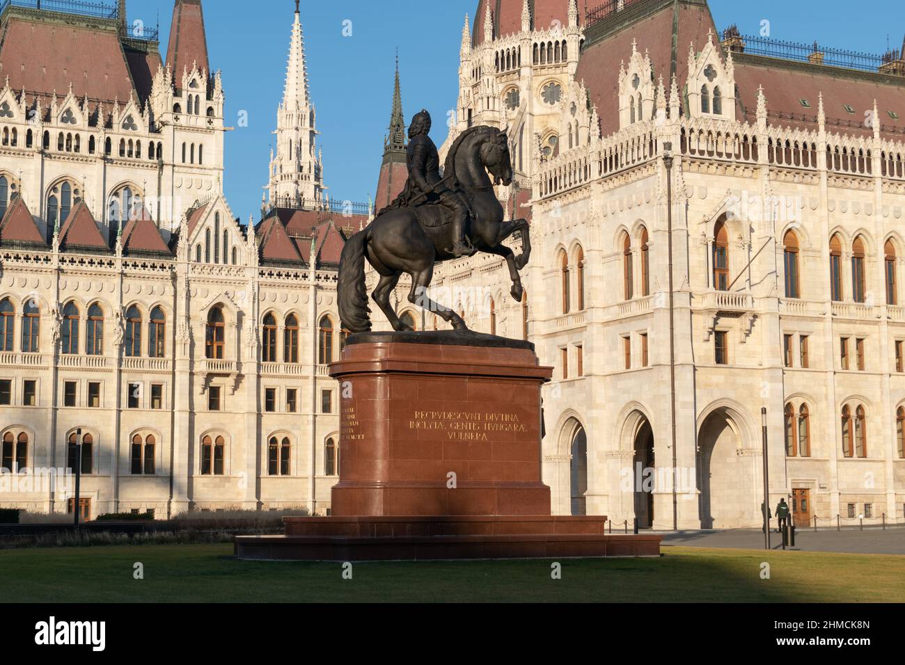 II. Statua equestre Rakoczi Ferenc in piazza Kossuth a Budapest, Ungheria Foto Stock