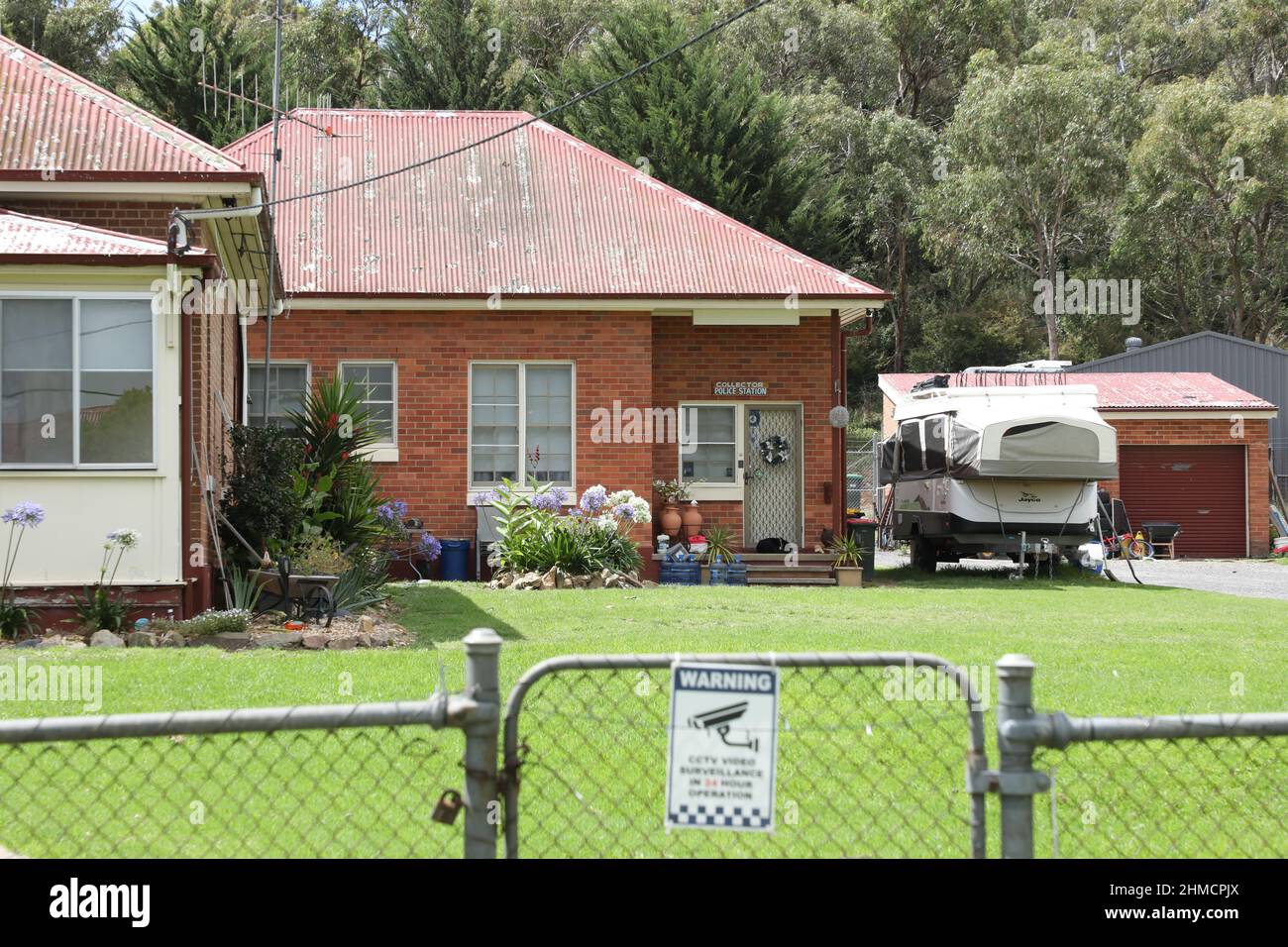 Collector Police Station in Collector, un piccolo villaggio sulla Federal Highway nel nuovo Galles del Sud, Australia a metà strada tra Goulburn e l'Australia Foto Stock