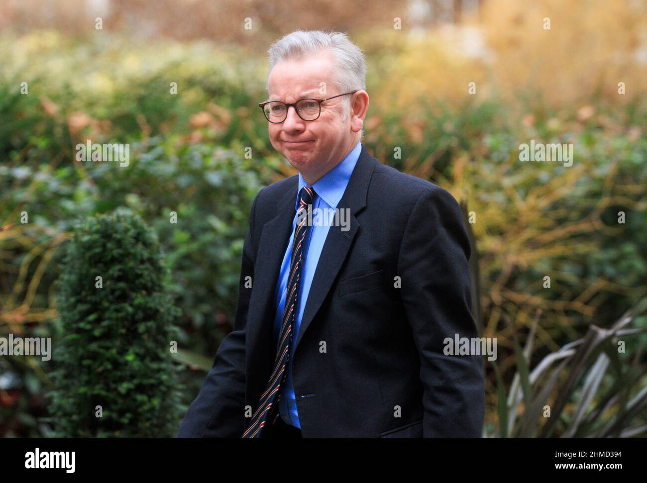 Londra, Regno Unito. 9th Feb 2022. Michael Gove, Ministro delle Comunità, Housing and Leveling up, arriva a Downing Street. Credit: Mark Thomas/Alamy Live News Foto Stock