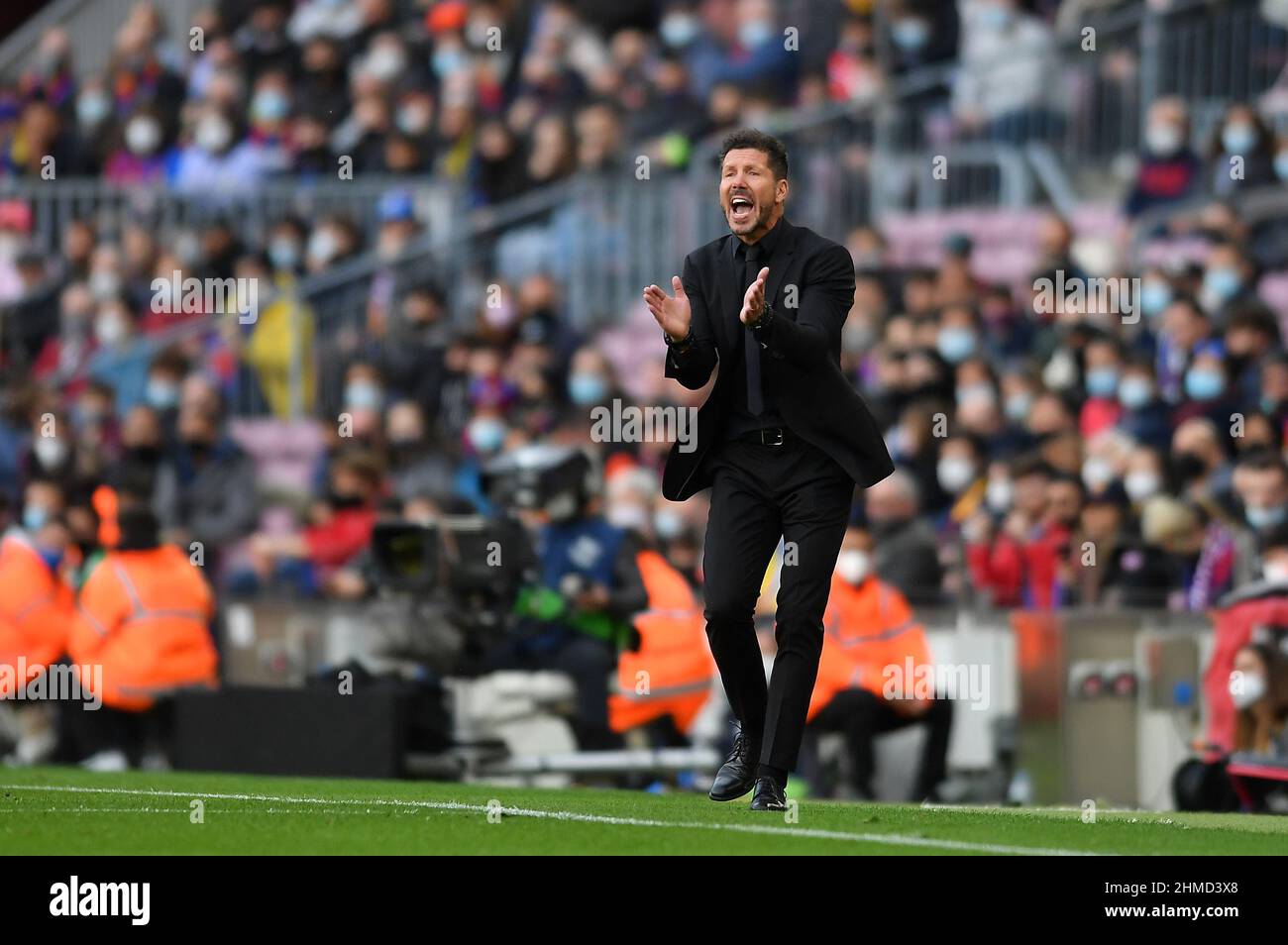 Diego Pablo Simeone, allenatore dell'Atlético de Madrid durante la ventitreesima giornata della partita de la Liga Santader tra il FC Barcelona e l'Atlético de Madrid allo stadio Camp Nou il 06 febbraio 2022 a Barcellona, Spagna. Foto Stock