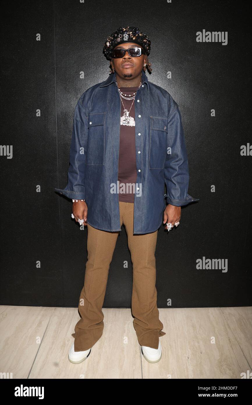 Los Angeles, CA. 08th Feb 2022. Gunna all'AMIRI Autunno-Inverno 2022 Runway Show il 08 febbraio 2022 a Los Angeles, California. Credit: Walik Goshorn/Media Punch/Alamy Live News Foto Stock