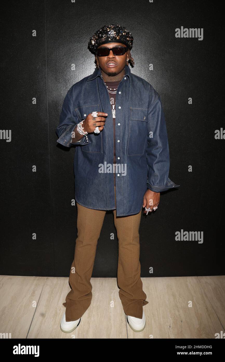 Los Angeles, CA. 08th Feb 2022. Gunna all'AMIRI Autunno-Inverno 2022 Runway Show il 08 febbraio 2022 a Los Angeles, California. Credit: Walik Goshorn/Media Punch/Alamy Live News Foto Stock