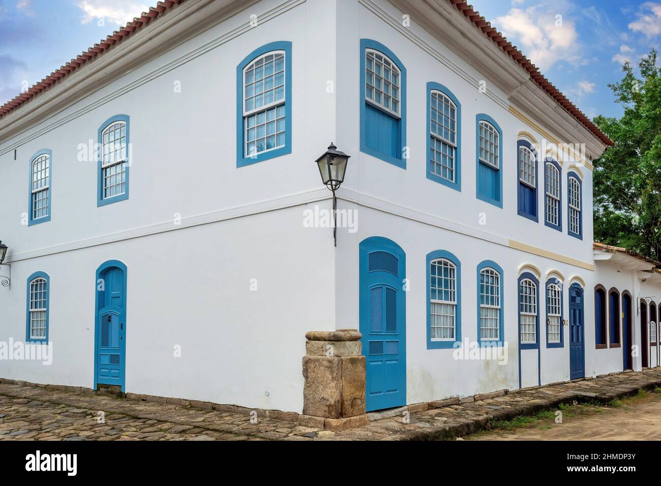 Architettura coloniale portoghese a Paraty, Brasile Foto Stock