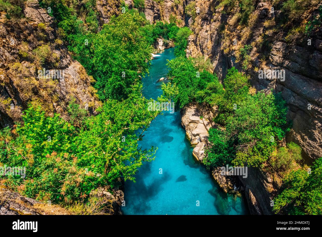 Incredibile paesaggio fluviale dal Canyon di Koprulu a Manavgat, Antalya, Turchia. Rafting turismo. Koprucay Foto Stock
