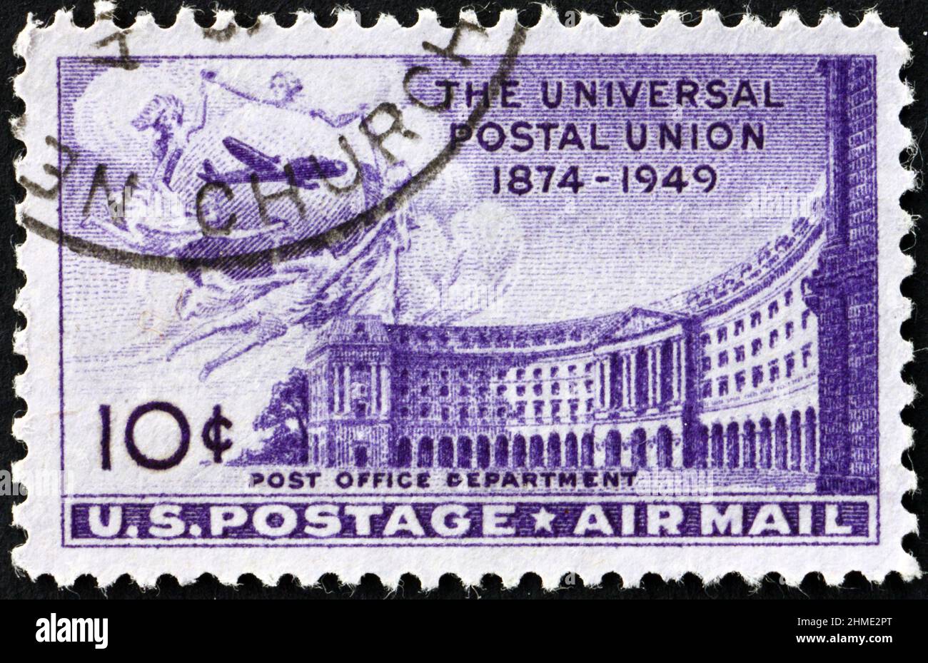 USA - CIRCA 1949: Un francobollo stampato negli USA mostra Post Office Department Building, 75th anniversario dell'Unione postale universale, circa 1949 Foto Stock