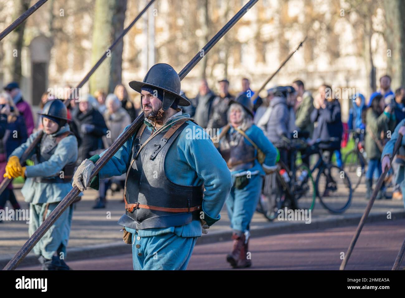 L'Esercito dei Re, parte della Società della Guerra civile Inglese. 50th anniversario della parata dell'Esercito dei Re. Londra, 30 gennaio 2022. Foto Stock