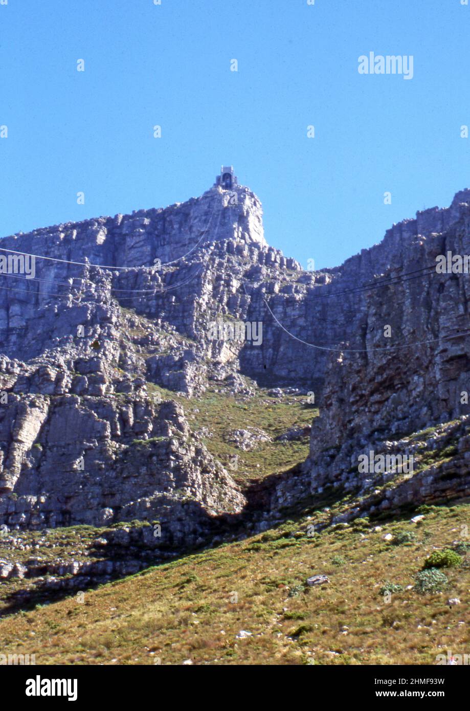 Capetown, Sudafrica. Funivia per Table Mountain (scansionato da colourslide) Foto Stock
