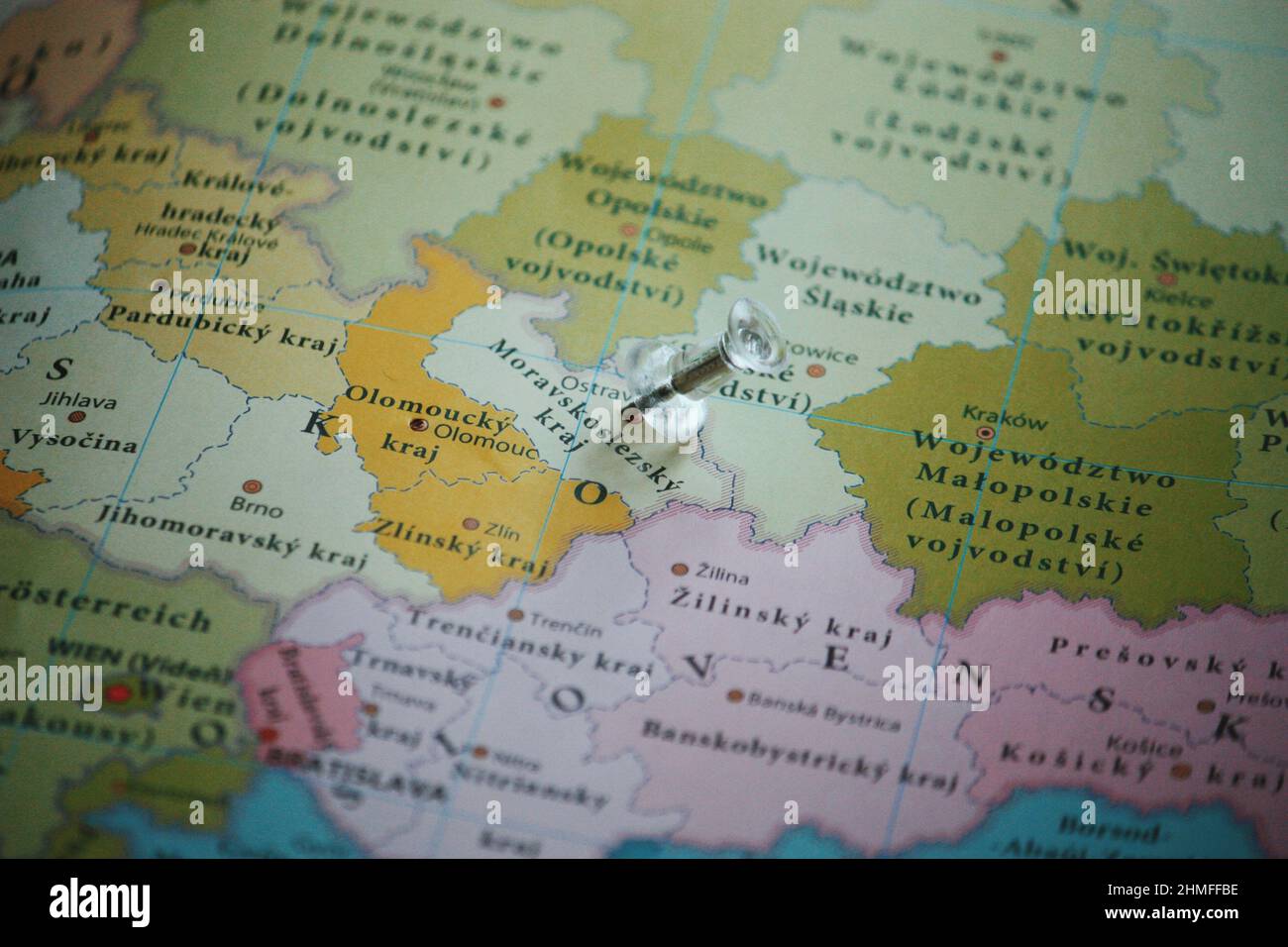 Una mappa con una puntina che punta a Moravskoslezsky kraj Foto Stock