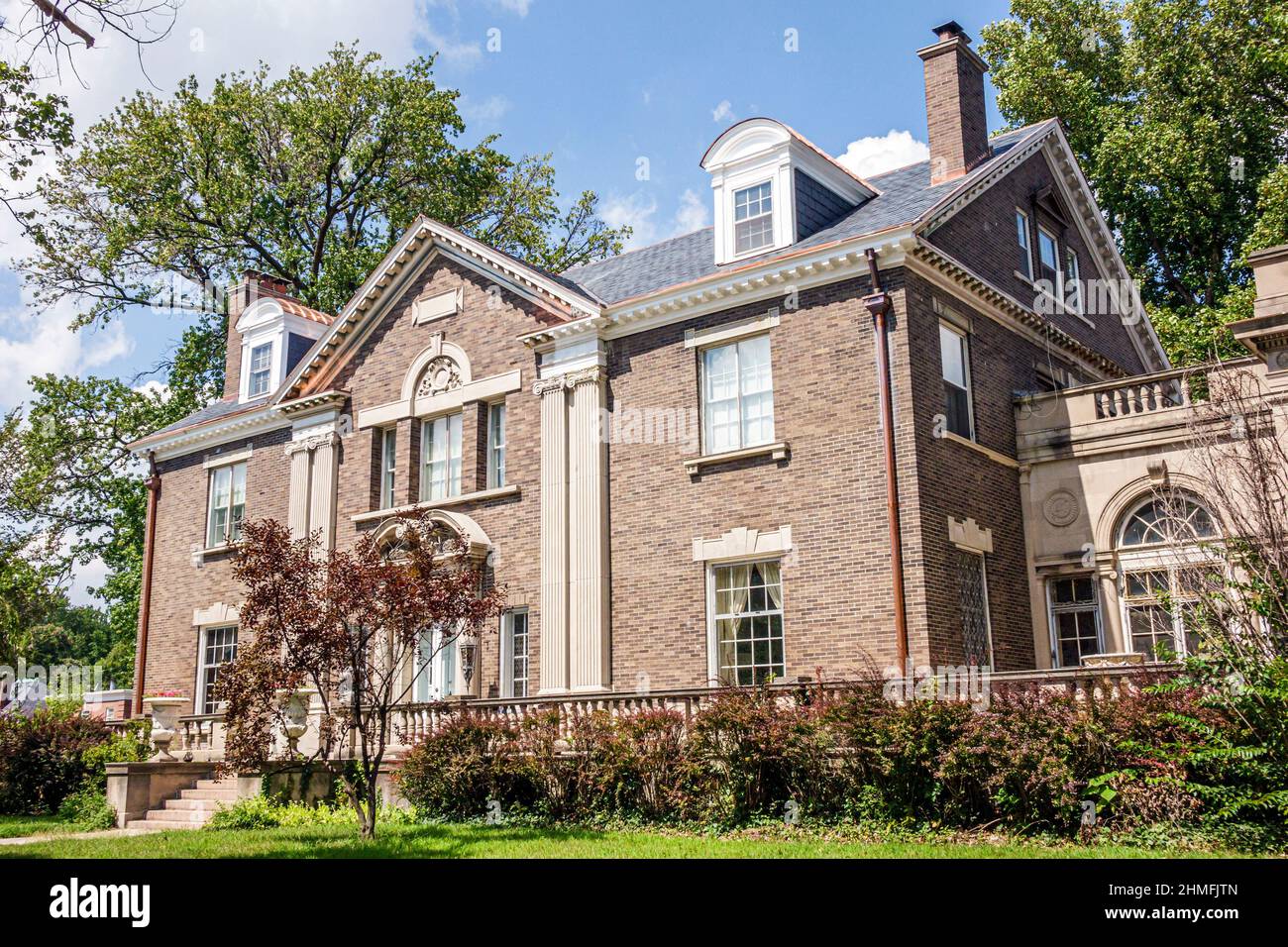 Saint St. Louis Missouri, Central West End, quartiere storico, Lindell Boulevard, casa residenza esterno Foto Stock