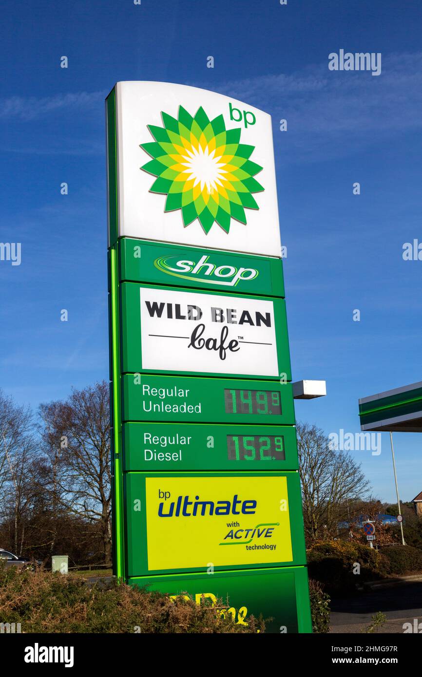 BP forecourt benzina e diesel prezzi, Martlesham, Suffolk, Inghilterra, UK 8th febbraio 2022 Foto Stock