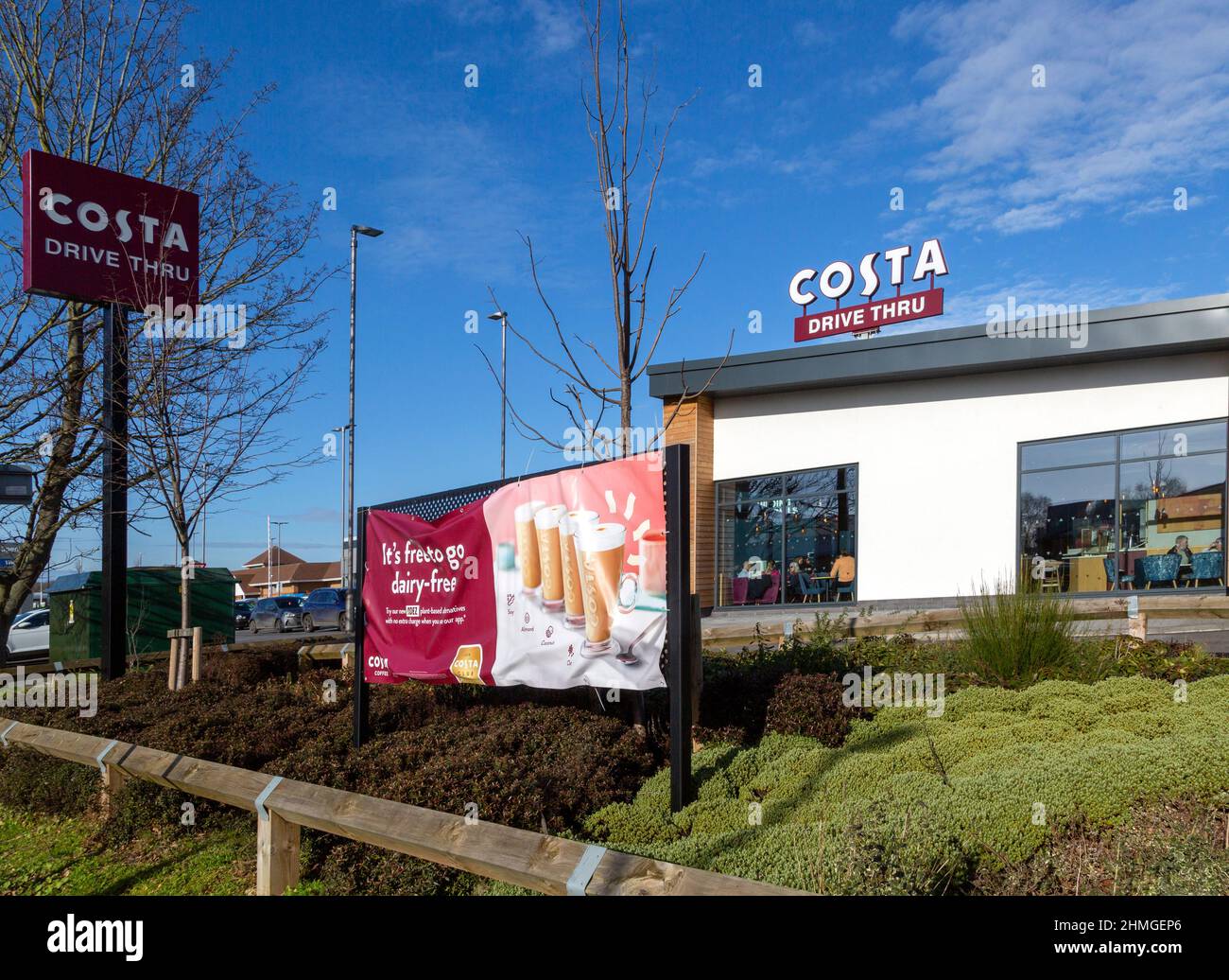 Costa Drive Thru caffè take-away e ristorante caffè, Martlesham Heath, Suffolk, Inghilterra, Regno Unito Foto Stock