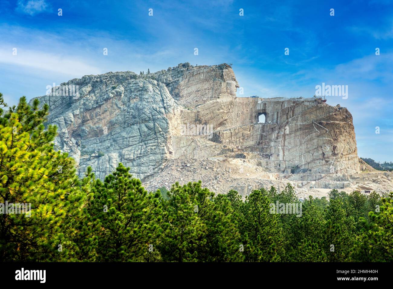 Il monumento commemorativo di Cavallo Pazzo nel South Dakota, monumento del patrimonio indiano Foto Stock