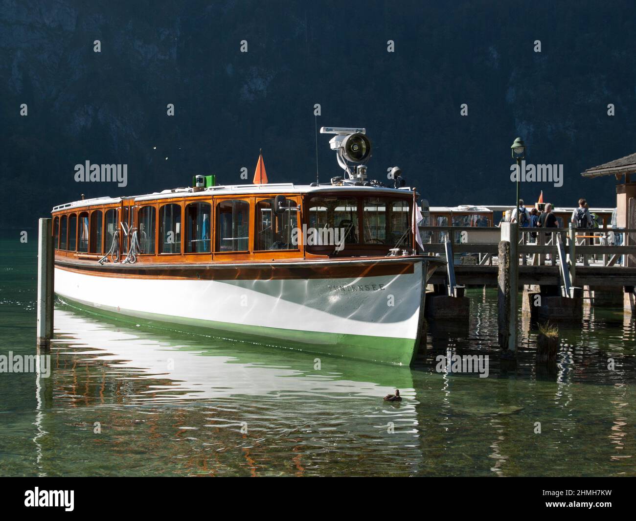 Königssee, Berchtesgadener Land, lago, autunno, escursioni in barca, fase di atterraggio Foto Stock