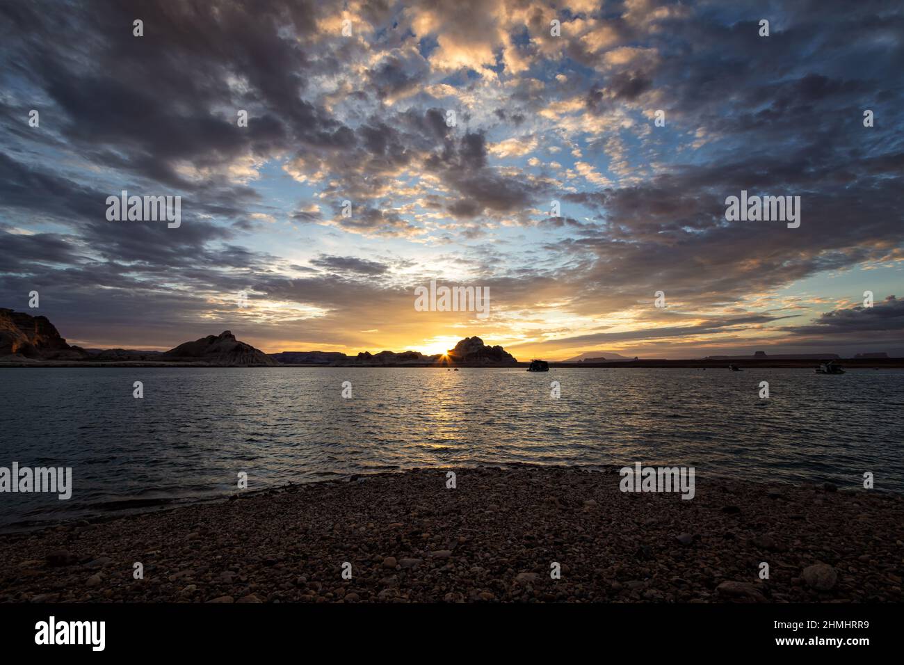 Alba sul lago Powell, Arizona Foto Stock