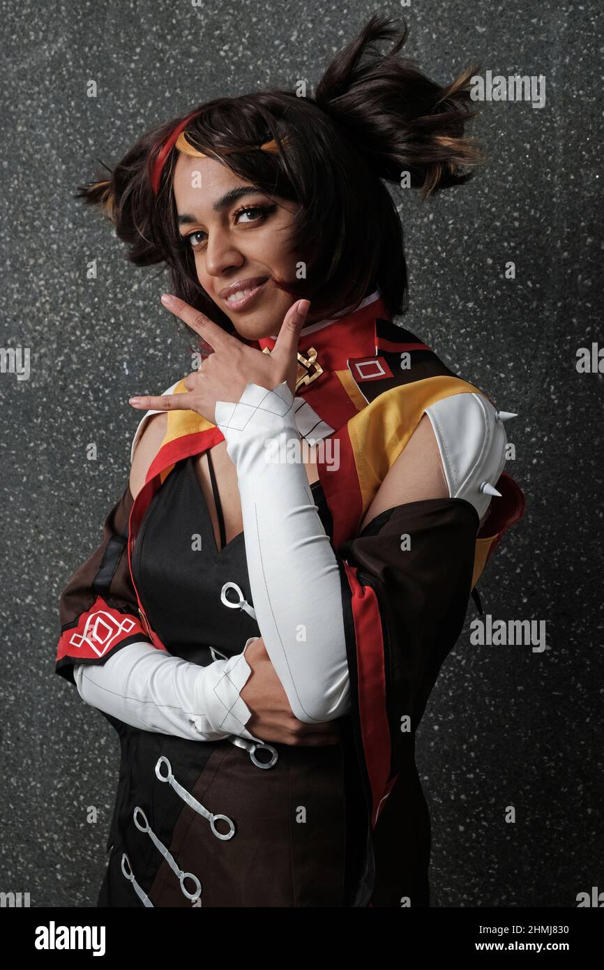 Coscrayer Maryam Brown come Xinyan al MCM London Comiccon Foto Stock