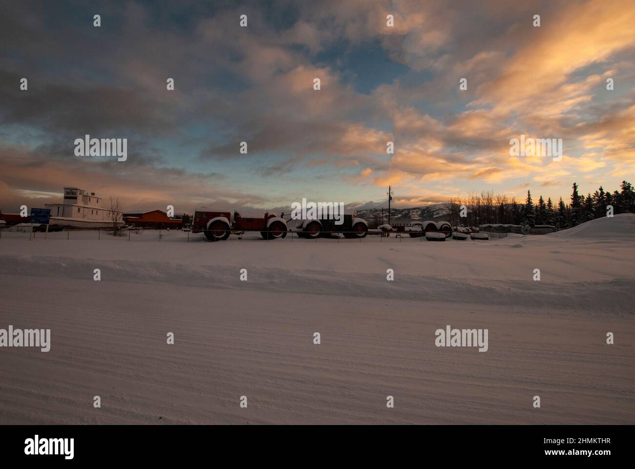 Veicoli vintage al Museo dei trasporti di Yukon a Whitehorse, Yukon, Canada Foto Stock
