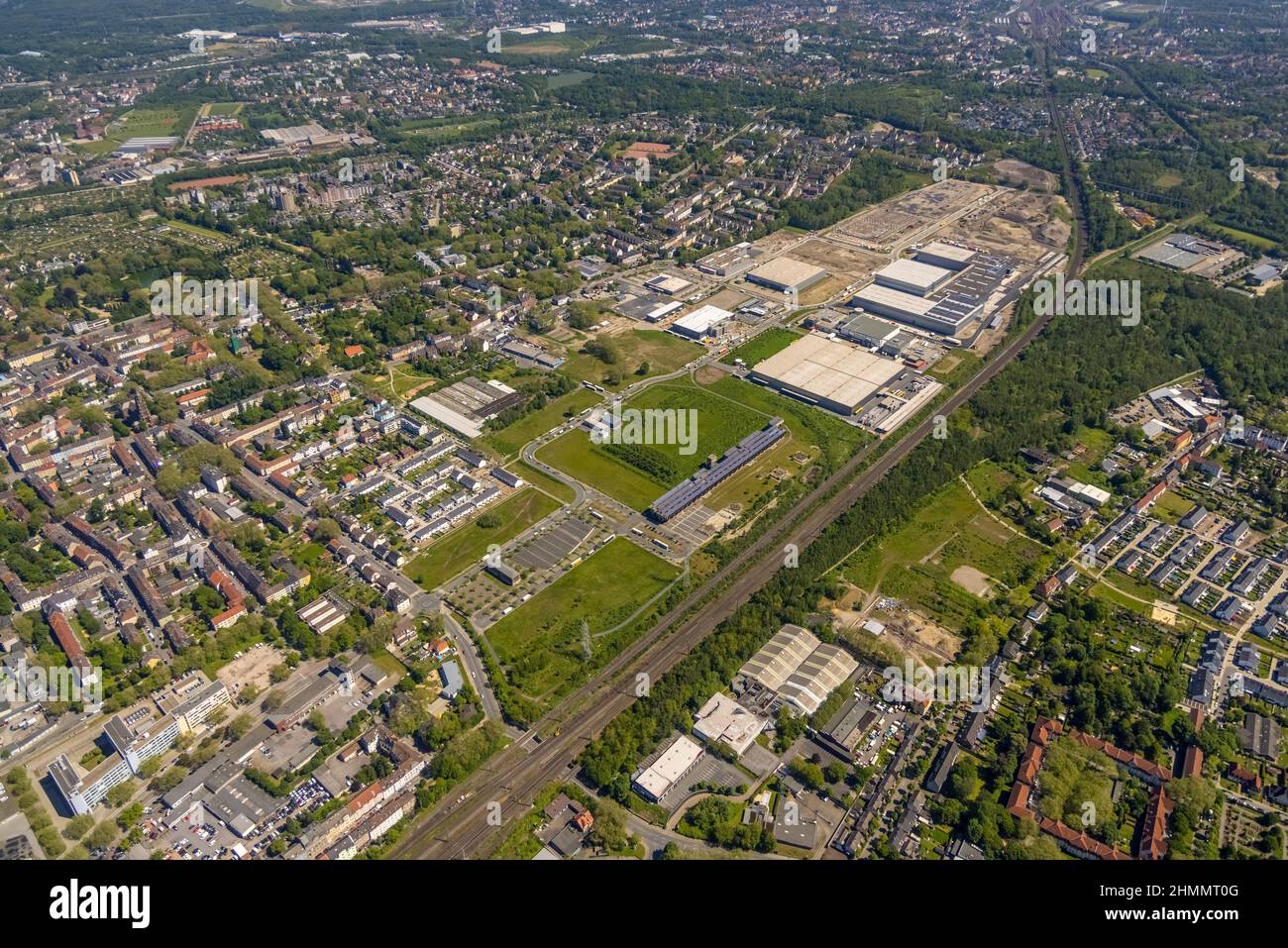 Foto aerea, Schalker Verein, Gelsenkirchen-Bulmke-Hüllen, Gelsenkirchen, zona della Ruhr, Renania settentrionale-Vestfalia, Germania, DE, Europa, vista degli uccelli, ae Foto Stock