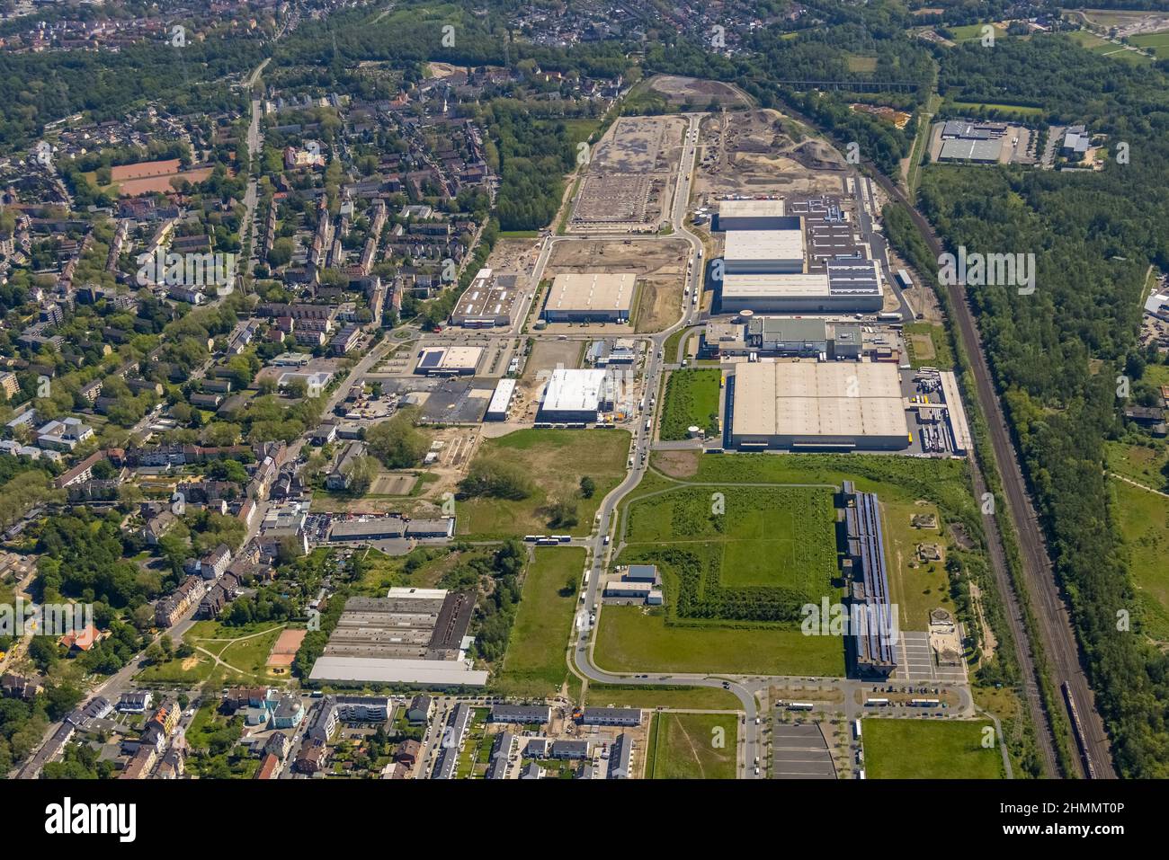 Foto aerea, Schalker Verein, Gelsenkirchen-Bulmke-Hüllen, Gelsenkirchen, zona della Ruhr, Renania settentrionale-Vestfalia, Germania, DE, Europa, vista degli uccelli, ae Foto Stock
