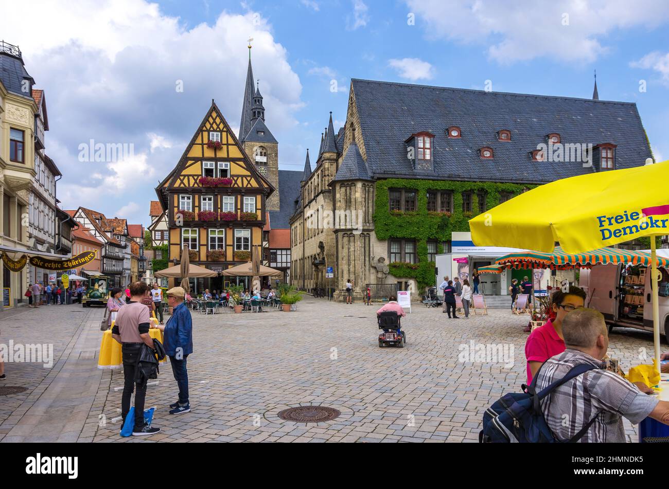 Quedlinburg, Sassonia-Anhalt, Germania: Campagna elettorale per le elezioni federali tedesche dei liberodemocratici (FDP) sulla piazza del mercato. Foto Stock