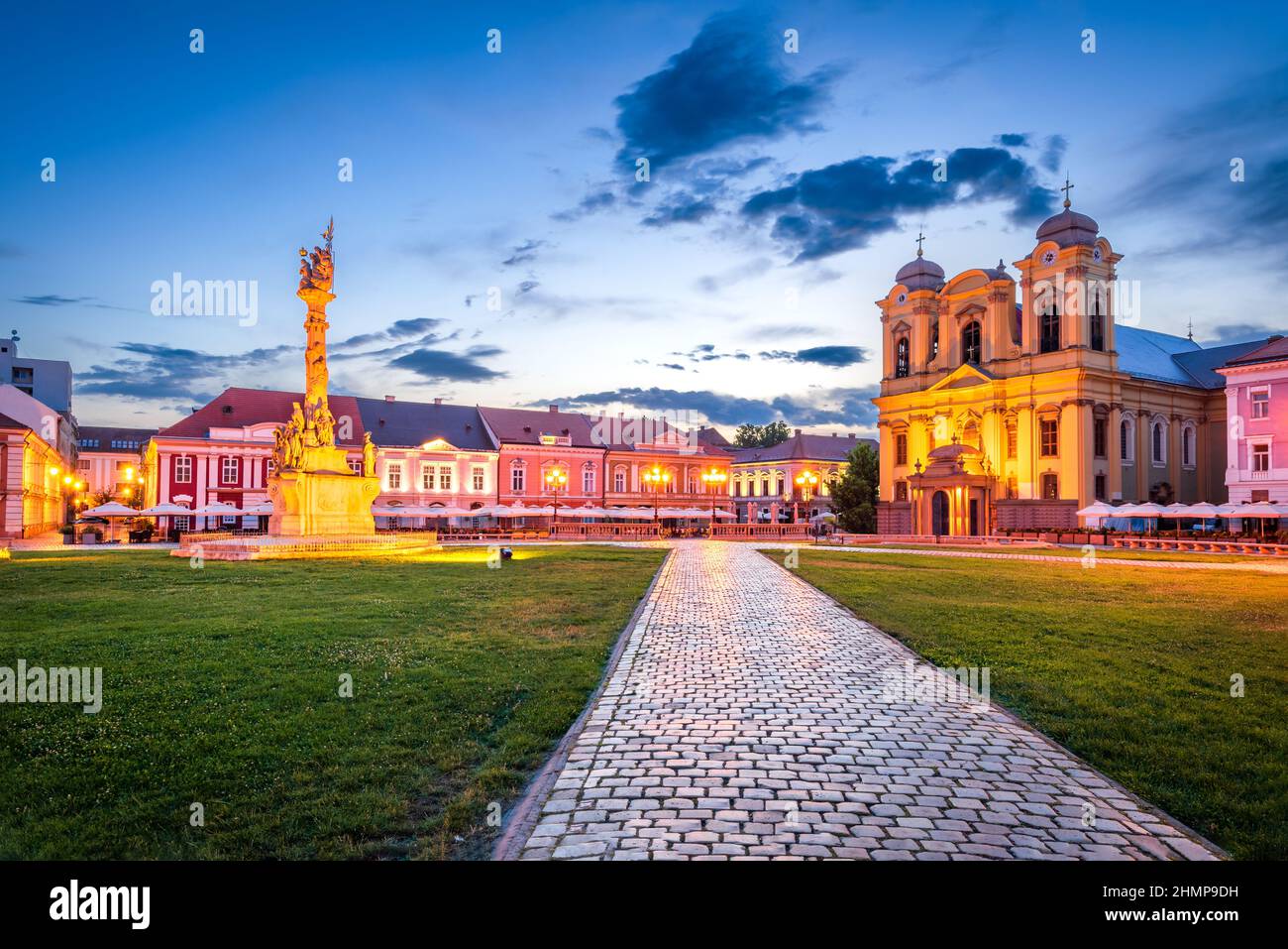 Timisoara, Romania - Cattedrale di San Giorgio in Union Square, Banat storica Europa orientale Foto Stock