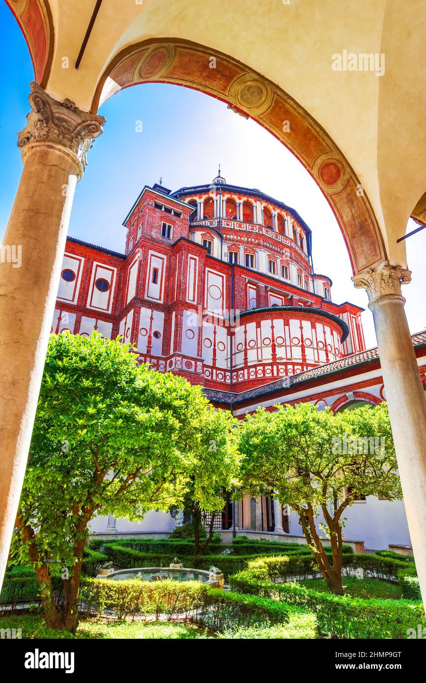 Milano, Lombardia. Chiesa Santa Maria delle grazie a Milano Foto Stock