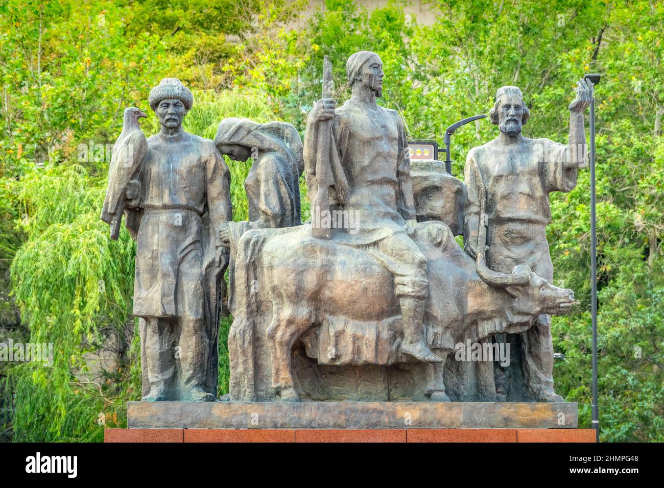 Monumento ai combattenti della Rivoluzione in Kirghizistan Bishkek, Asia Centrale Foto Stock