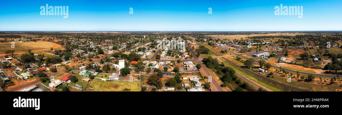 Centro di Nyngan città in Outback Australia – rurale remoto shire. Foto Stock