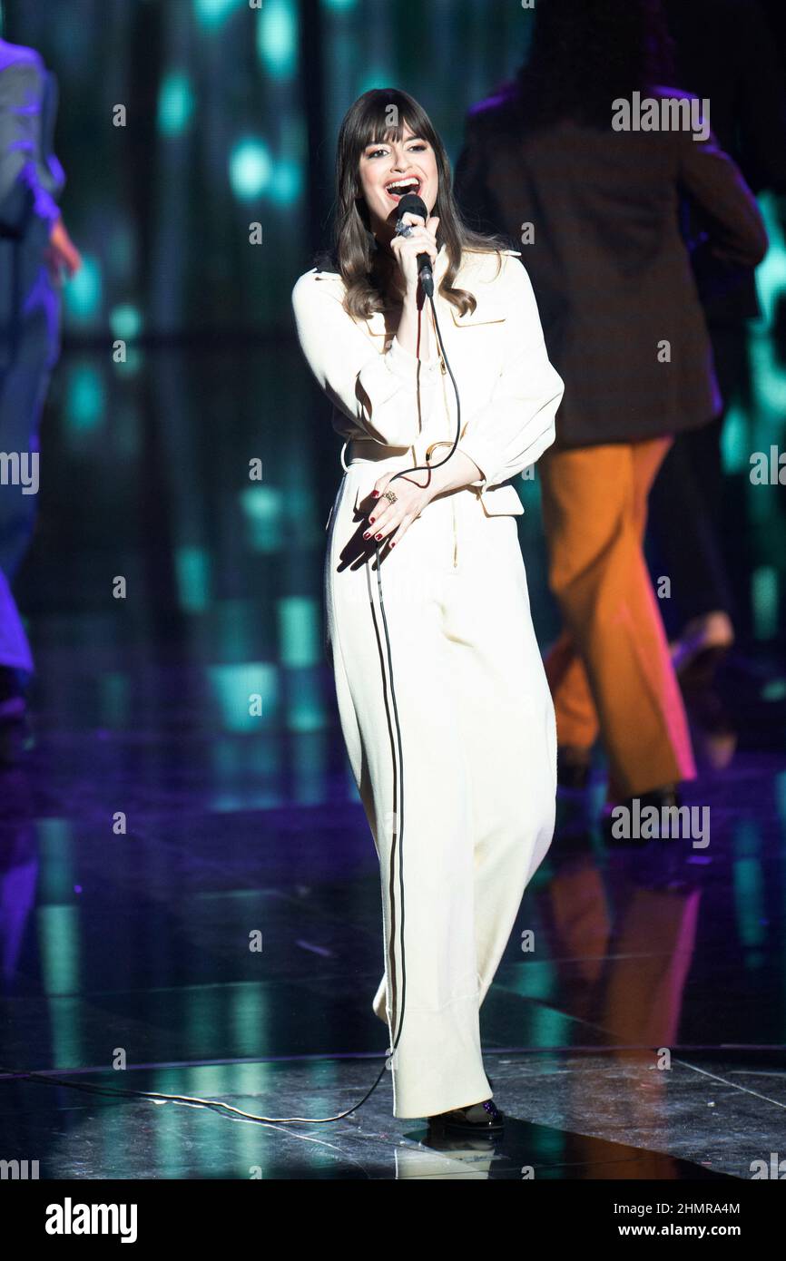 Clara Luciani si esibisce sul palco durante il Victoires de la Musique 37th alla Seine musicale il 11 febbraio 2022 a Boulogne-Billancourt, Francia. Foto di David Niviere/ABACAPRESS.COM Foto Stock