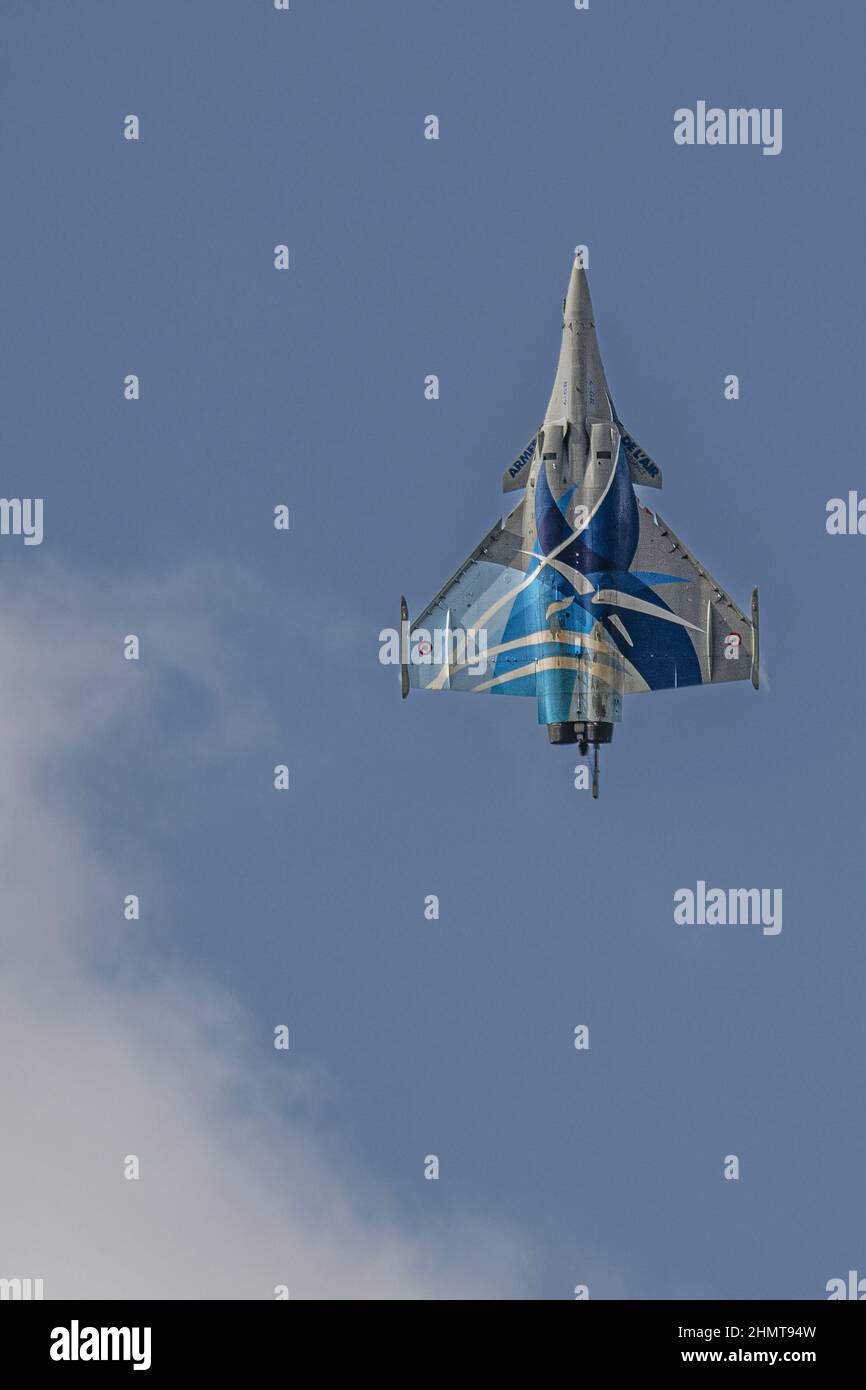 Dassault Rafale solo display, meeting de la Ferté Alais aout 2021, présentation en vol. Foto Stock