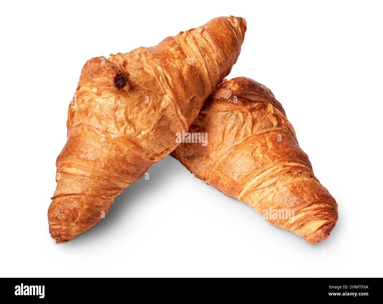 Oggetti isolati: Croissant tradizionale, panetteria francese con pasta sfoglia, su sfondo bianco Foto Stock