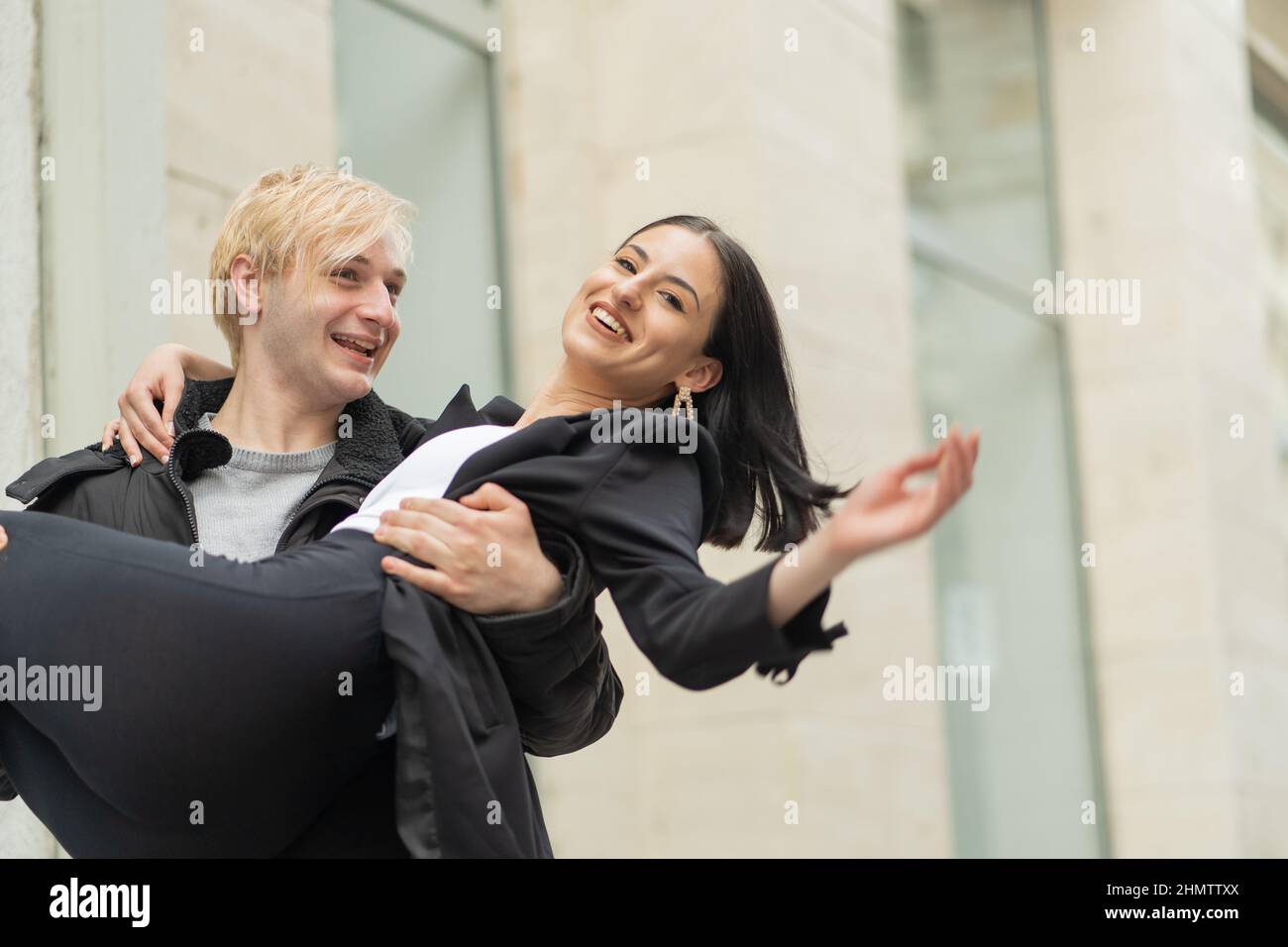 Gli uomini d'affari stanno ingannando mentre sono in pausa Foto Stock