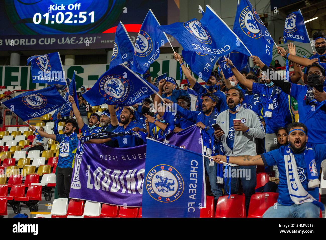 Abu Dhabi, Emirati Arabi Uniti. 12th Feb 2022. Abu Dhabi, Emirati Arabi Uniti, febbraio 12th 2021 tifosi durante la finale di calcio della Coppa del mondo FIFA Club 2021 tra Chelsea e Palmeiras al Mohammed Bin Zayed Stadium di Abu Dhabi, Emirati Arabi Uniti. Richard Callis/SPP Credit: SPP Sport Press Photo. /Alamy Live News Foto Stock