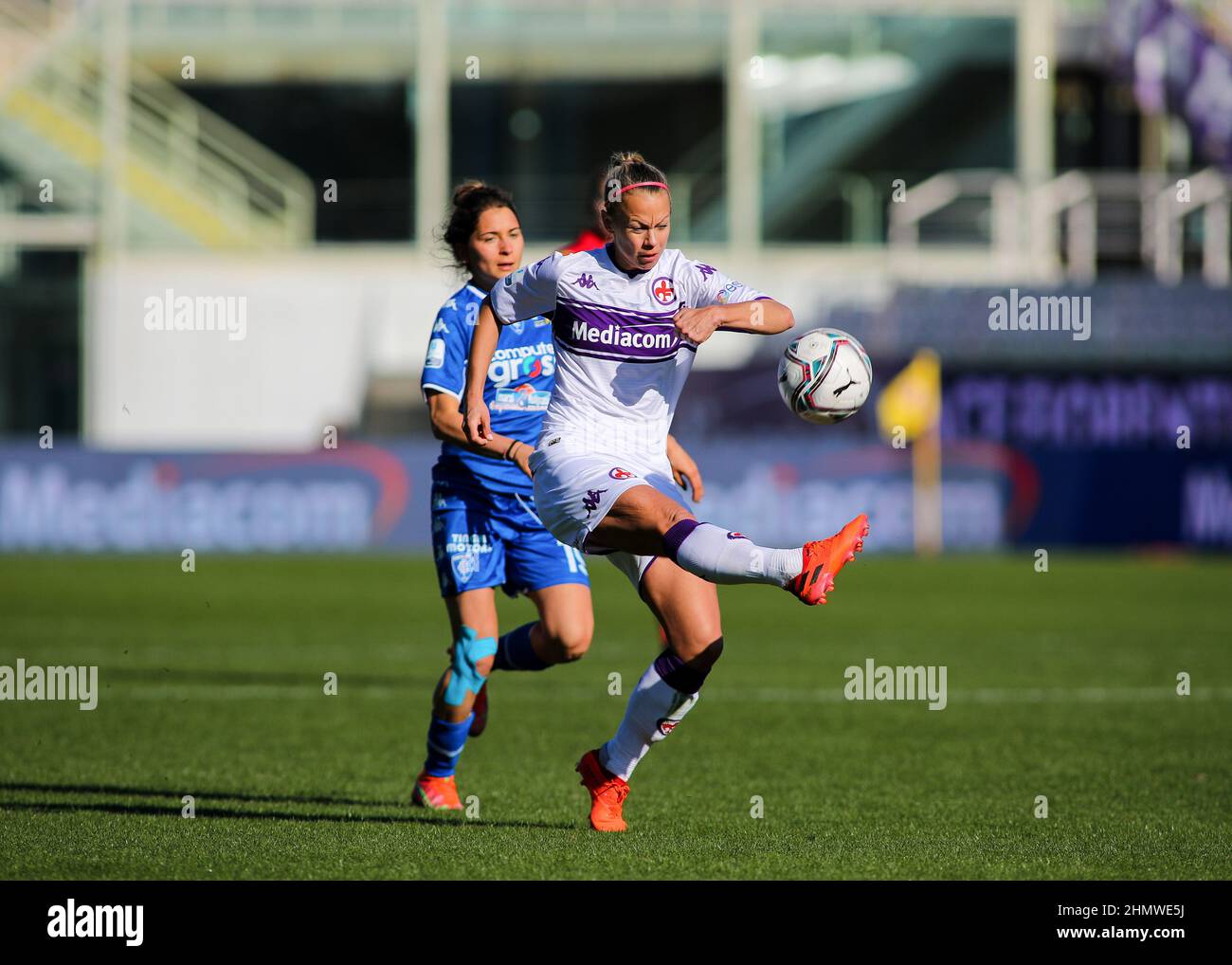 Fiorentina Femminile Vs Slavia Praga Imagem Editorial - Imagem de mulheres,  fotografia: 204503405