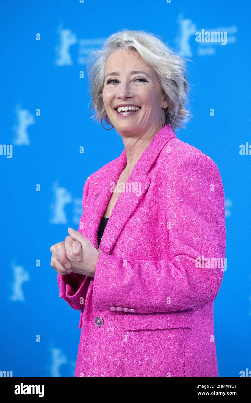 Berlino, Germania. 12th Feb 2022. Emma Thompson partecipa alla buona fortuna a voi, Leo Grande Photocall come parte del Festival Internazionale del Film di Berlino 72nd (Berlinale) a Berlino, Germania, il 12 febbraio 2022. Foto di Aurore Marechal/ABACAPRESS.COM Credit: Abaca Press/Alamy Live News Foto Stock