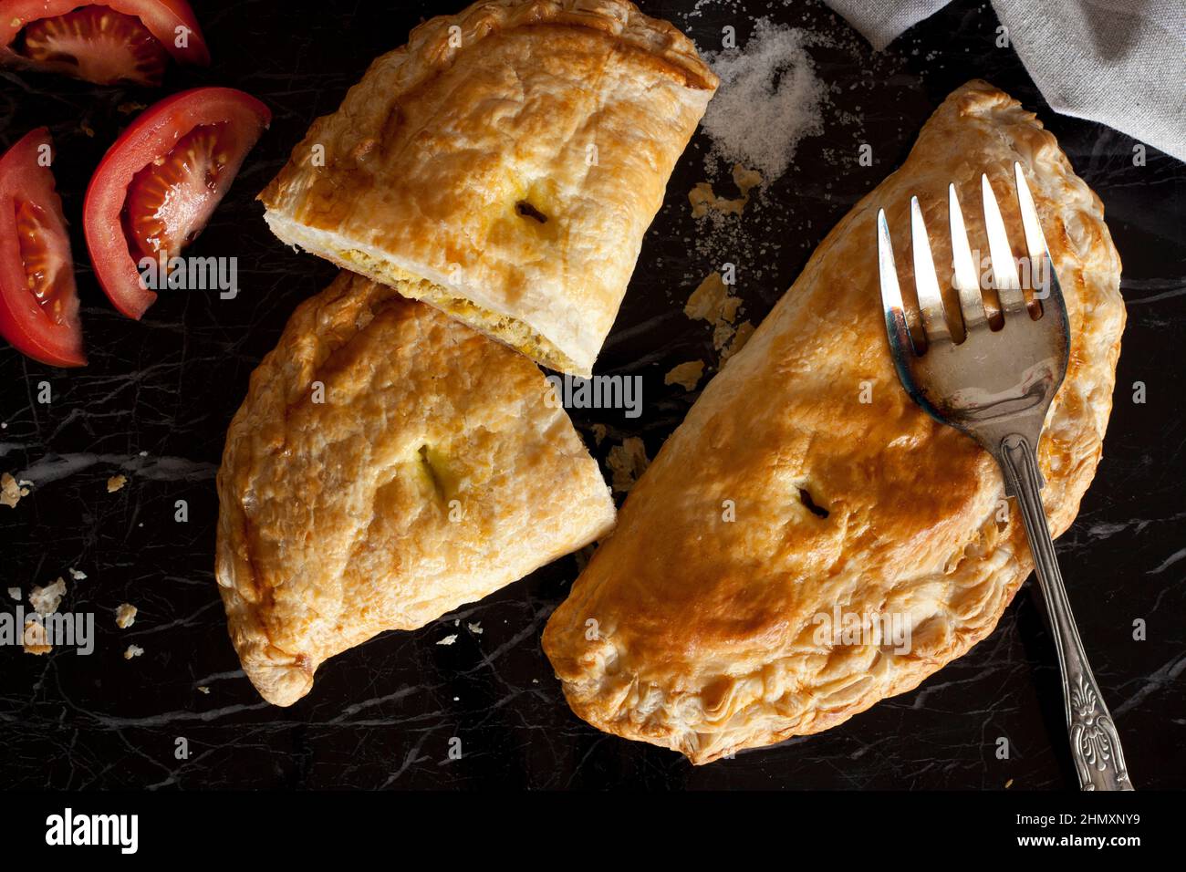 Turnover di pollo e porri Foto Stock
