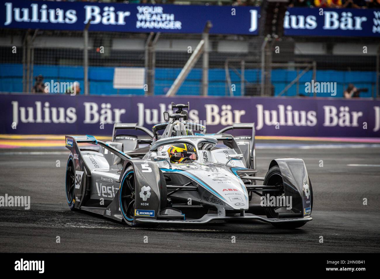 05 VANDOORNE Stoffel (bel), Mercedes-EQ Silver Arrow 02, in azione durante l'ePrix di Città del Messico 2022, incontro 2nd del Campionato del mondo di Formula e ABB FIA 2021-22, sull'Autodromo Hermanos Rodriguez dal 10 al 11 febbraio, a Città del Messico, Messico - Foto: Alexandre Guillaumot/DPPI/LiveMedia Foto Stock