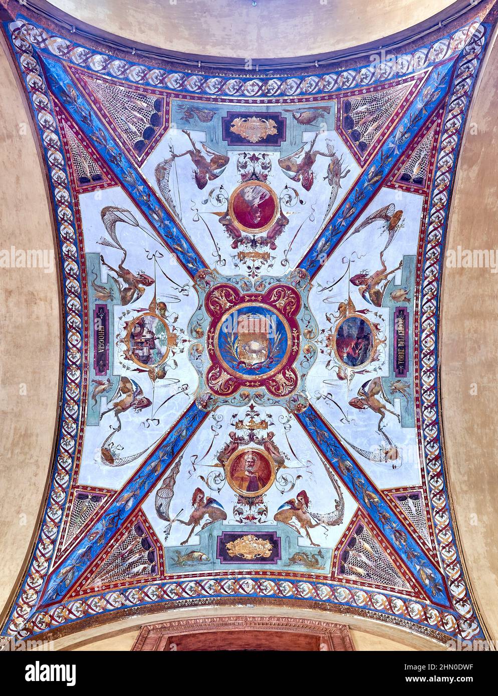 Affresco individuale sul soffitto (pannello 12 lungo Piazza Cavour) di Portici di Bologna. Foto Stock